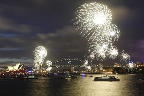 9pm Fireworks NYE – City of Sydney
